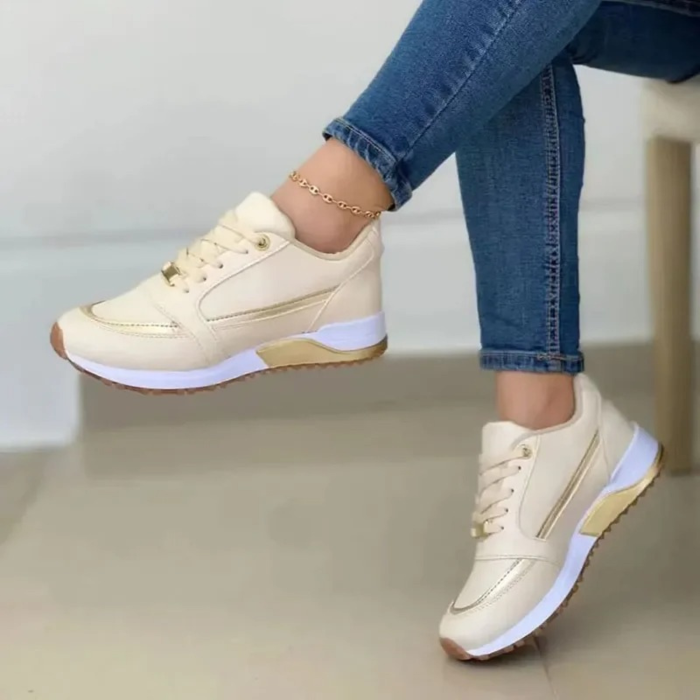 Adore™| Women’s Orthopedic Walking Sneakers