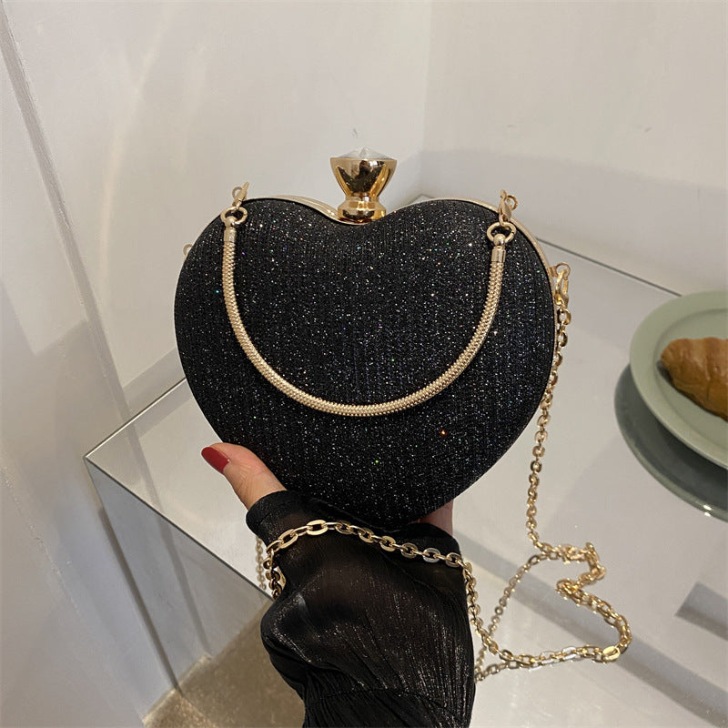 Amoura™| Heart-Bag