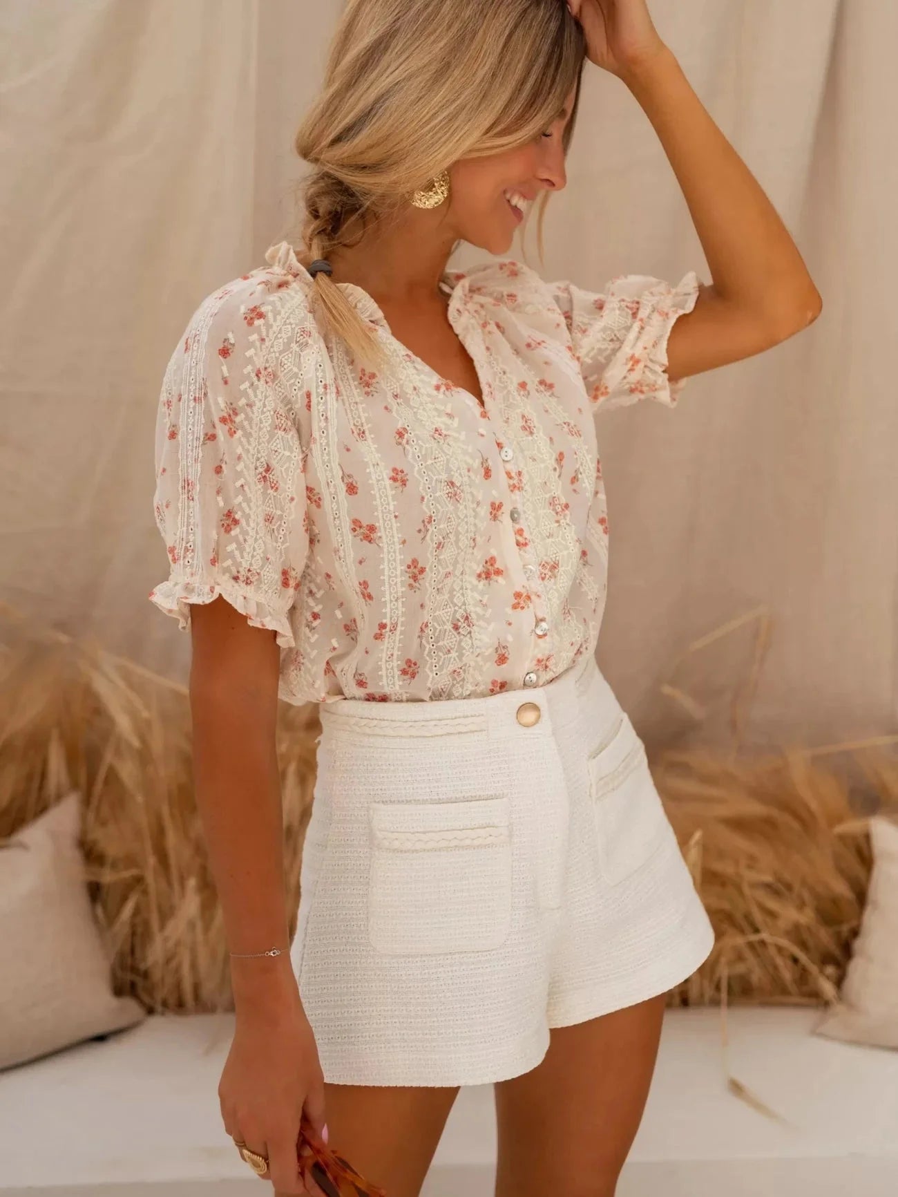 ELINA™ | The Floral Blouse