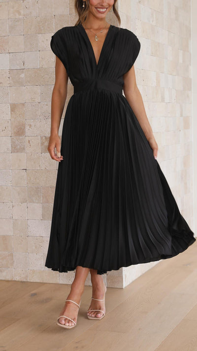 Marianne™ | Elegant Pleated Dress