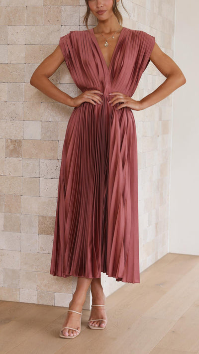 Marianne™ | Elegant Pleated Dress